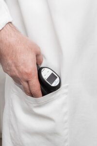 Biothesiometer Plus para Profesionales ya que es muy útil en la exploración neuropática del pie diabético. El único Biotensiómetro portátil para Profesionales